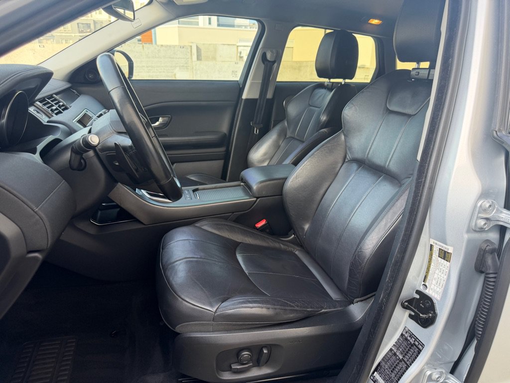 Used 2018 Land Rover Range Rover Evoque SE AWD/4WD image 12