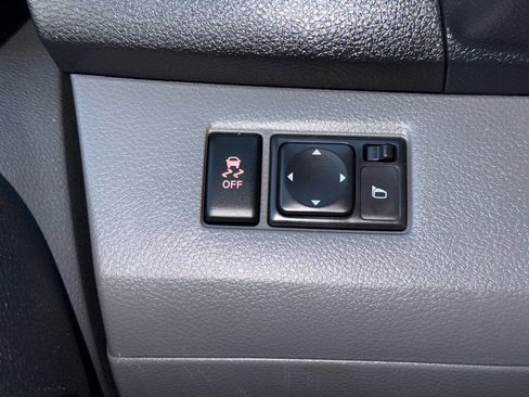 Used 2017 Nissan NV200 SV w/ Technology Package FWD image 23