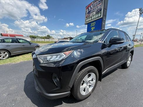 Used 2019 Toyota RAV4 XLE w/ Convenience Package AWD/4WD image 8