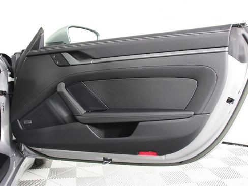 Used 2023 Porsche 911 Carrera 4S image 23