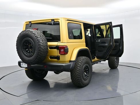 New 2024 Jeep Wrangler Unlimited Rubicon 4xe image 28