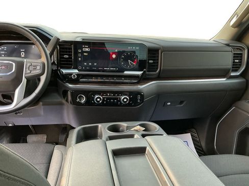 Used 2024 GMC Sierra 1500 Elevation w/ X31 Off-Road Package image 11