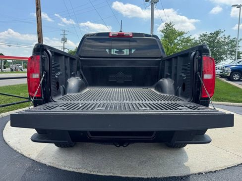 Used 2021 Chevrolet Colorado Z71 AWD/4WD image 7