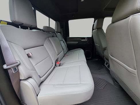 New 2026 Chevrolet Silverado 2500 LT w/ Texas Edition AWD/4WD image 7