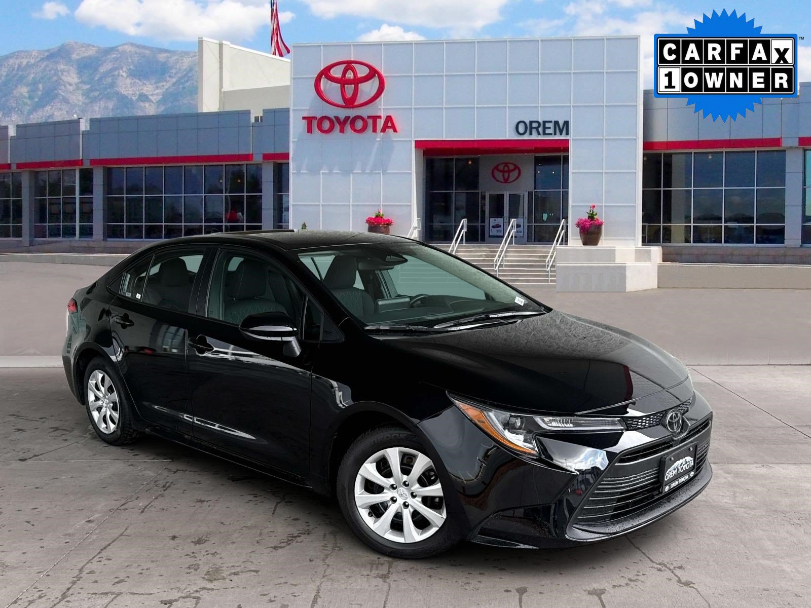 Used 2026 Toyota Corolla LE FWD image 1