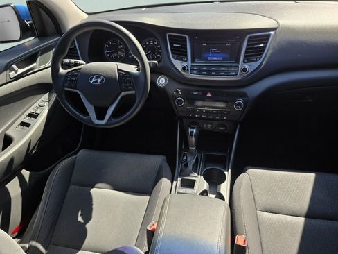 Used 2017 Hyundai Tucson Value AWD/4WD image 31