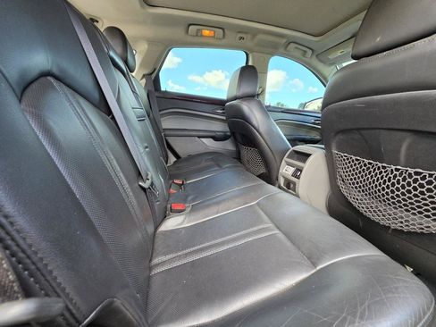 Used 2010 Cadillac SRX Luxury FWD image 14