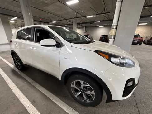 Used 2021 Kia Sportage LX AWD/4WD image 5