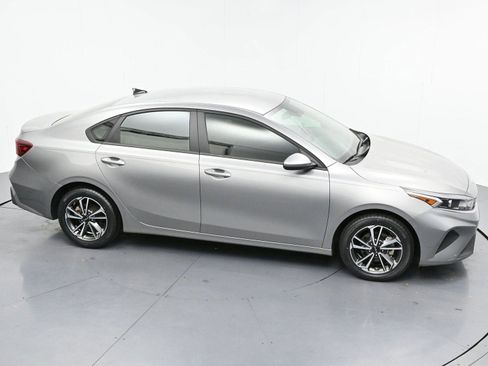 Used 2023 Kia Forte LXS FWD image 32