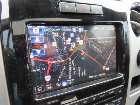 Used 2011 Ford F150 Platinum image 23