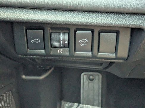 Used 2020 Subaru Outback Touring image 21