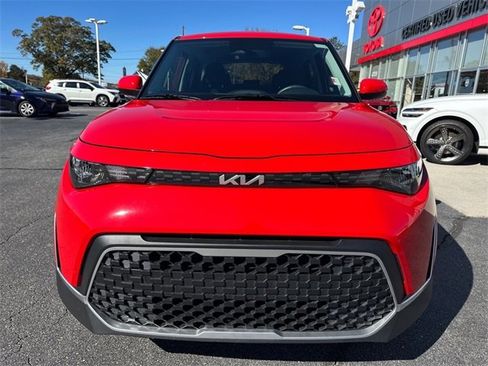 Used 2023 Kia Soul LX w/ LX Technology Package image 8