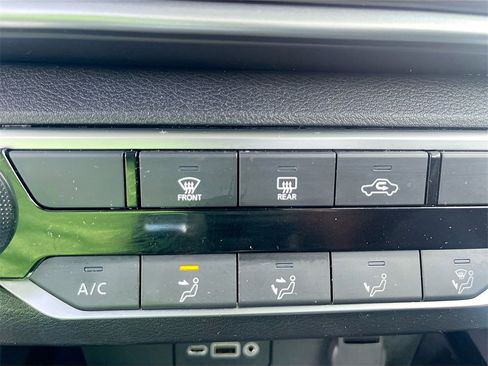 Certified 2024 Nissan Altima 2.5 SV image 19