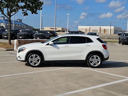 Used 2020 Mercedes-Benz GLA 250 image 9