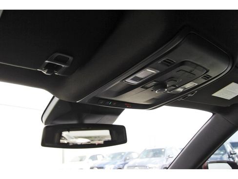 Used 2022 Cadillac Escalade ESV Luxury RWD image 28