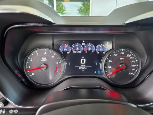 Used 2021 Chevrolet Camaro SS RWD image 20