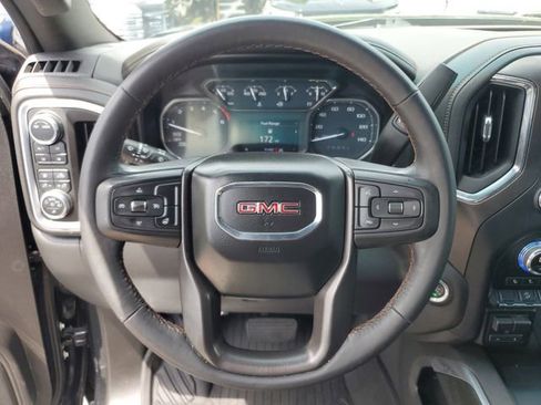 Used 2021 GMC Sierra 1500 AT4 w/ AT4 Preferred Package AWD/4WD image 21