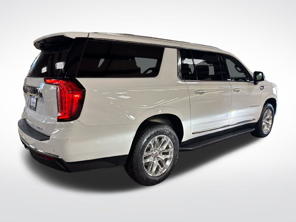 Used 2024 GMC Yukon XL SLT w/ SLT Luxury Package AWD/4WD image 5