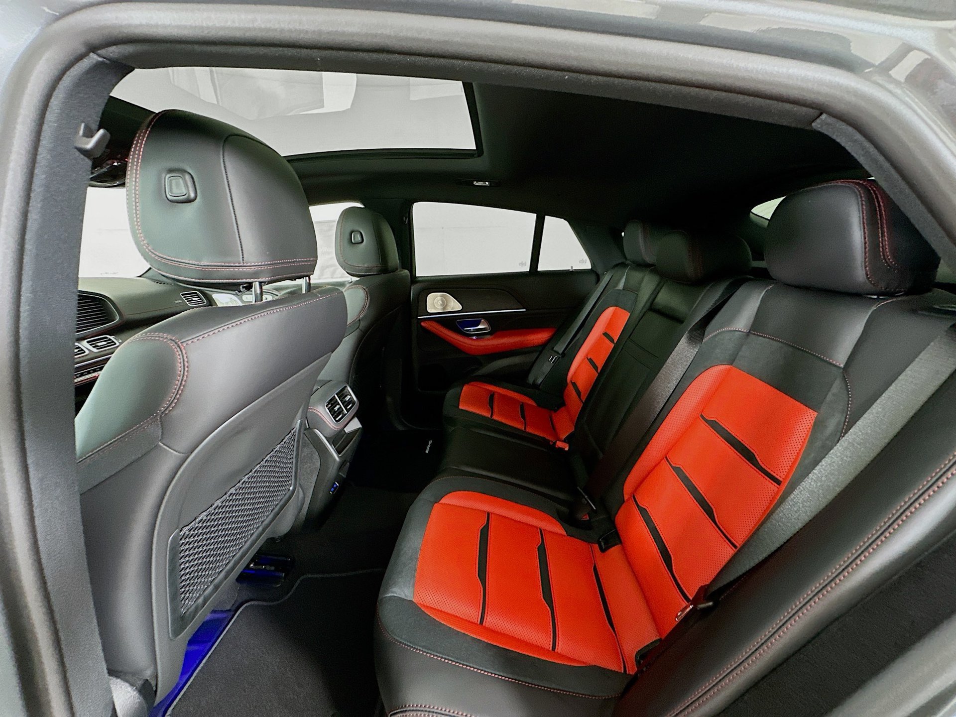 New 2026 Mercedes-Benz GLE 53 AMG 4MATIC Coupe image 27
