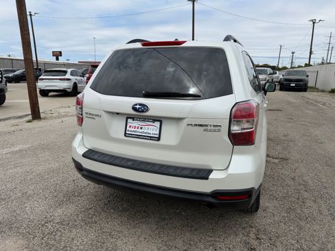 Used 2015 Subaru Forester 2.5i Premium w/ All-Weather Package AWD/4WD image 6