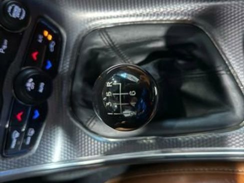 Used 2015 Dodge Challenger SRT Hellcat image 21