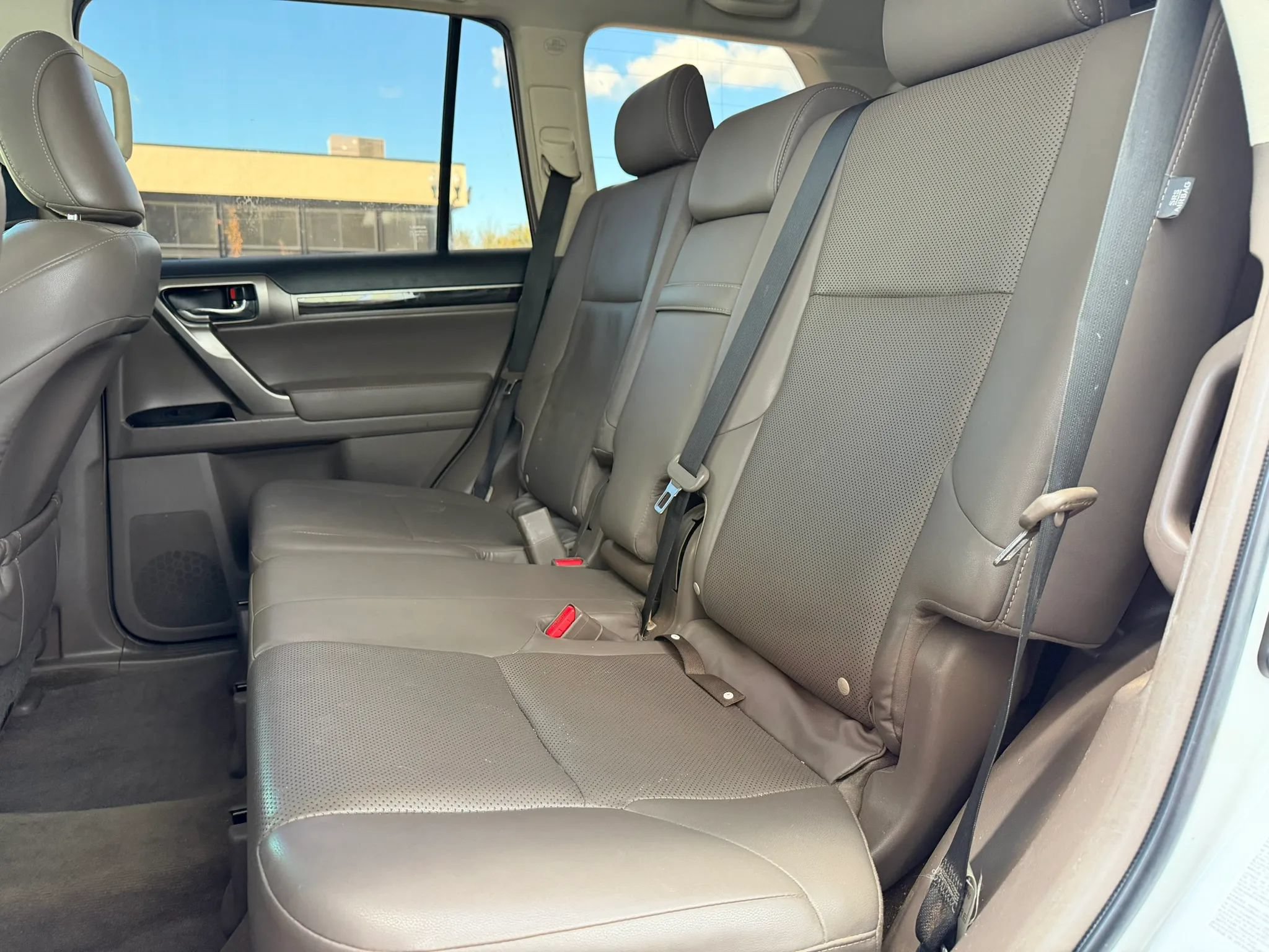 Used 2016 Lexus GX 460 w/ Navigation Package AWD/4WD image 8