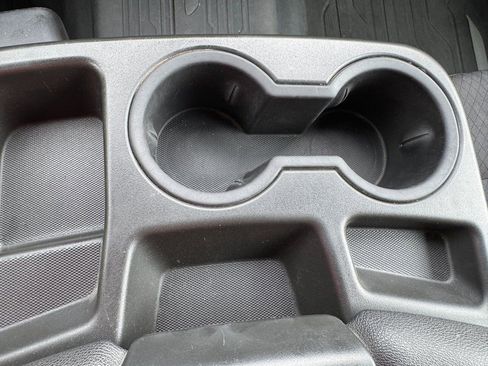 Used 2024 GMC Sierra 2500 SLE image 18