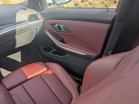 Used 2023 BMW 330i Sedan w/ Driving Assistance Package image 18