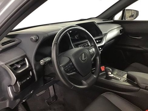 Used 2025 Lexus UX 300h AWD image 8