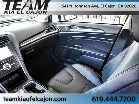 Used 2018 Ford Fusion Titanium FWD image 21