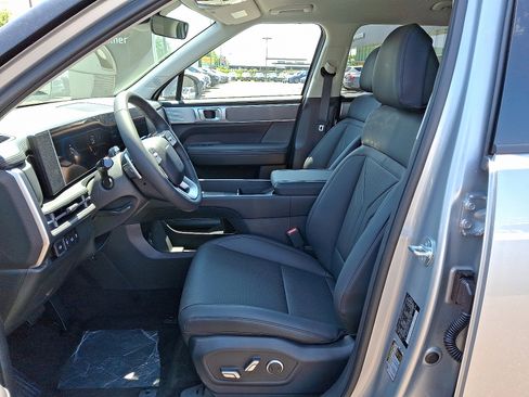 New 2025 Hyundai Santa Fe SEL image 12