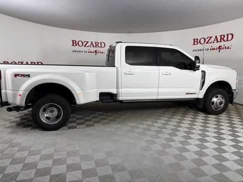Used 2024 Ford F350 Lariat w/ Lariat Ultimate Package AWD/4WD image 9