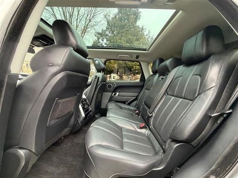 Used 2016 Land Rover Range Rover Sport HSE image 22