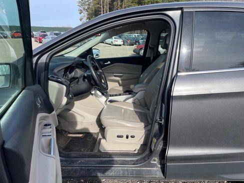 Used 2013 Ford Escape SEL image 21