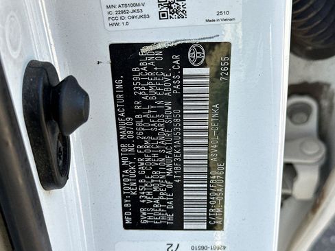 Used 2010 Toyota Camry LE FWD image 26