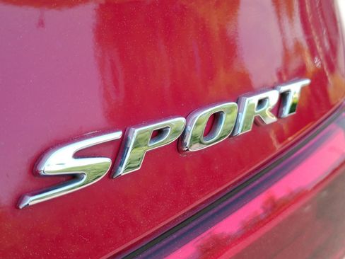 Used 2022 Honda Civic Sport image 32