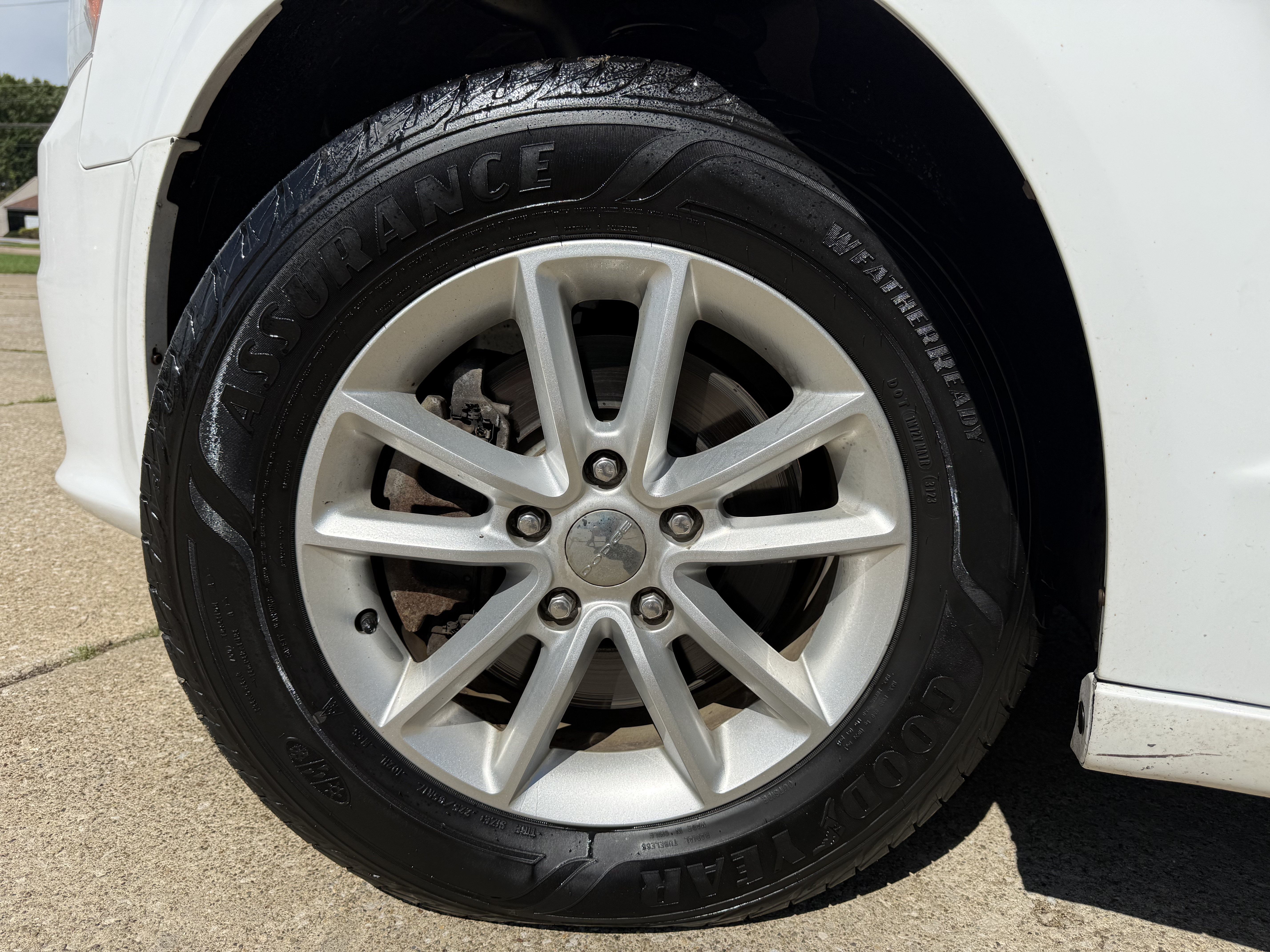 Used 2014 Dodge Grand Caravan SXT FWD image 31