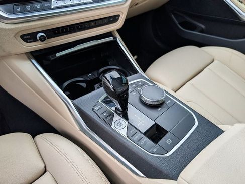 Used 2021 BMW 330i xDrive Sedan w/ Premium Package AWD/4WD image 21