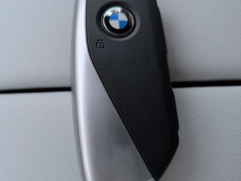 New 2026 BMW X5 xDrive50e w/ M Sport Package AWD/4WD image 30