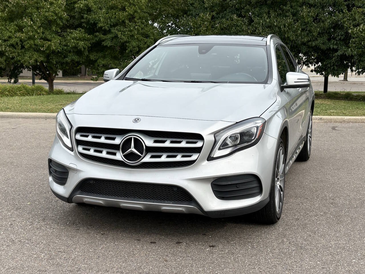 Used 2018 Mercedes-Benz GLA 250 4MATIC image 1