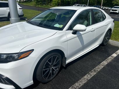 Used 2024 Toyota Camry SE