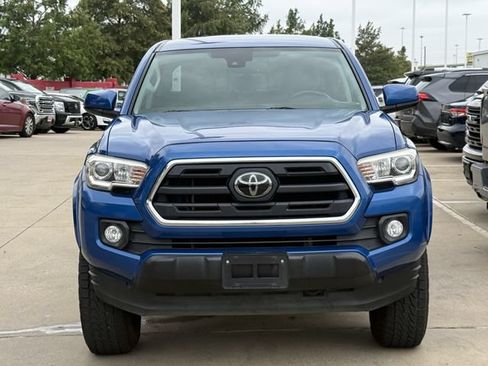 Used 2018 Toyota Tacoma SR5 RWD image 7