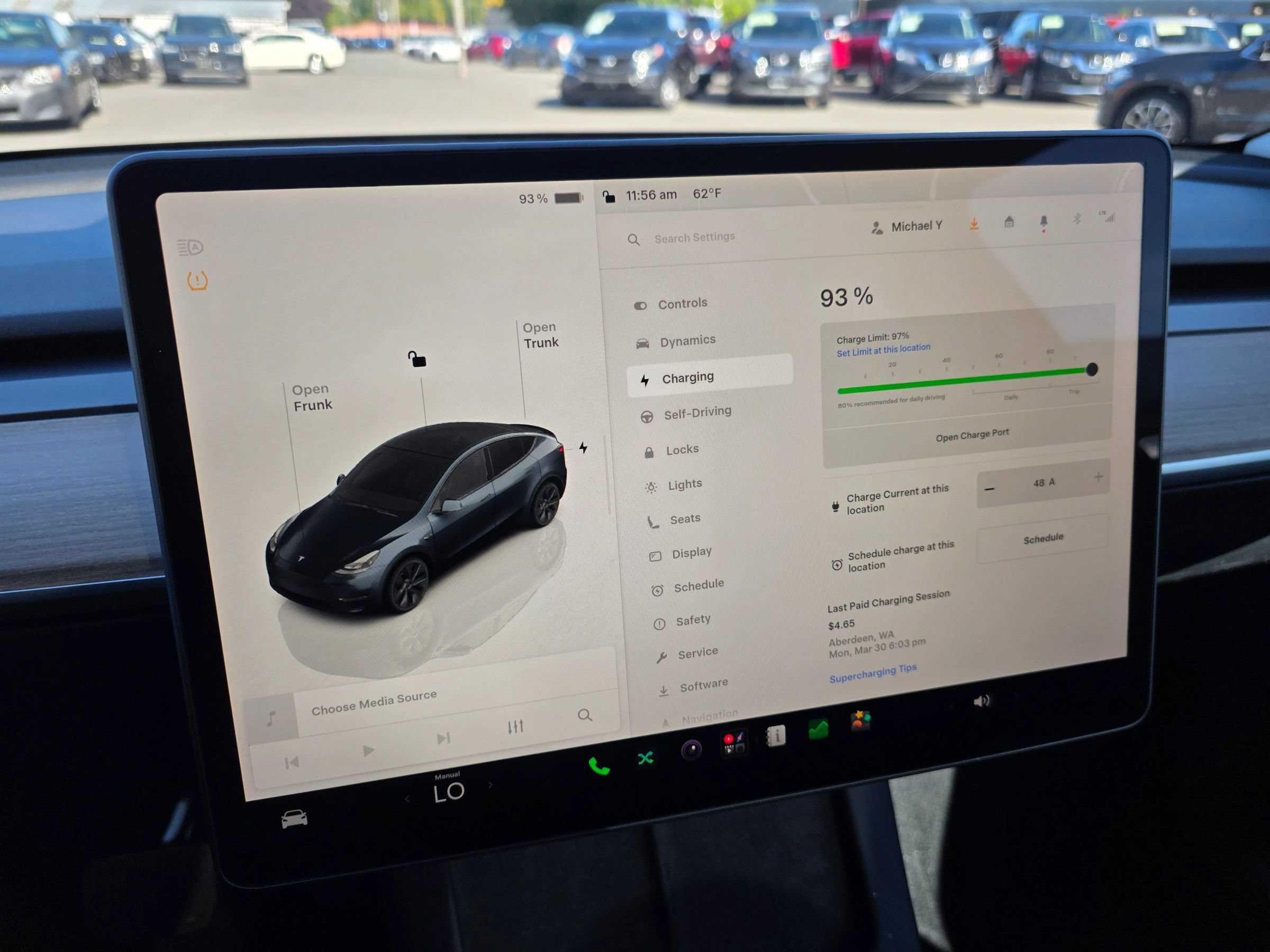 Used 2024 Tesla Model Y Long Range AWD/4WD image 39
