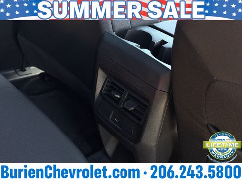Used 2024 Chevrolet Colorado LT w/ LT Convenience Package II AWD/4WD image 27
