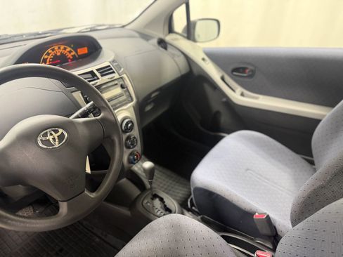 Used 2011 Toyota Yaris 2-Door Hatchback w/ PWR Pkg w/Steel Wheels image 17