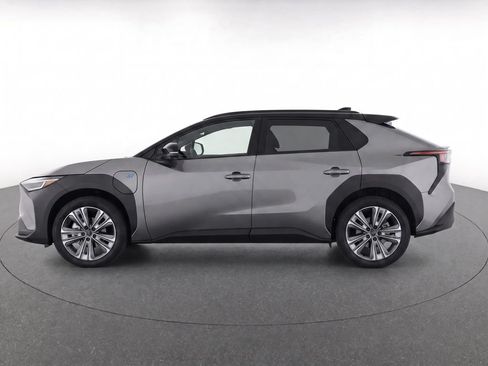 Used 2023 Subaru Solterra AWD image 6