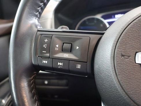 Certified 2023 Nissan Rogue SV w/ SV Premium B Package AWD/4WD image 17