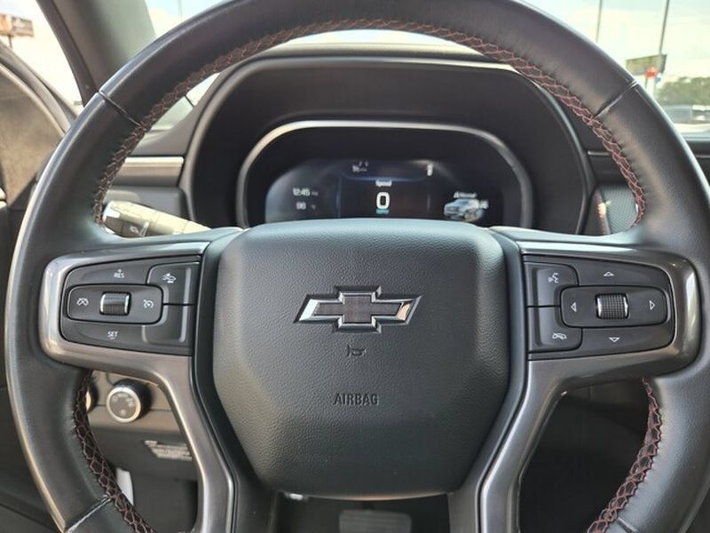 Used 2023 Chevrolet Tahoe RST AWD/4WD image 25