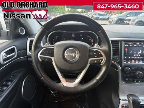 Used 2018 Jeep Grand Cherokee Summit w/ Platinum Series Group AWD/4WD image 17