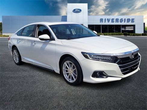Used 2021 Honda Accord Touring image 1